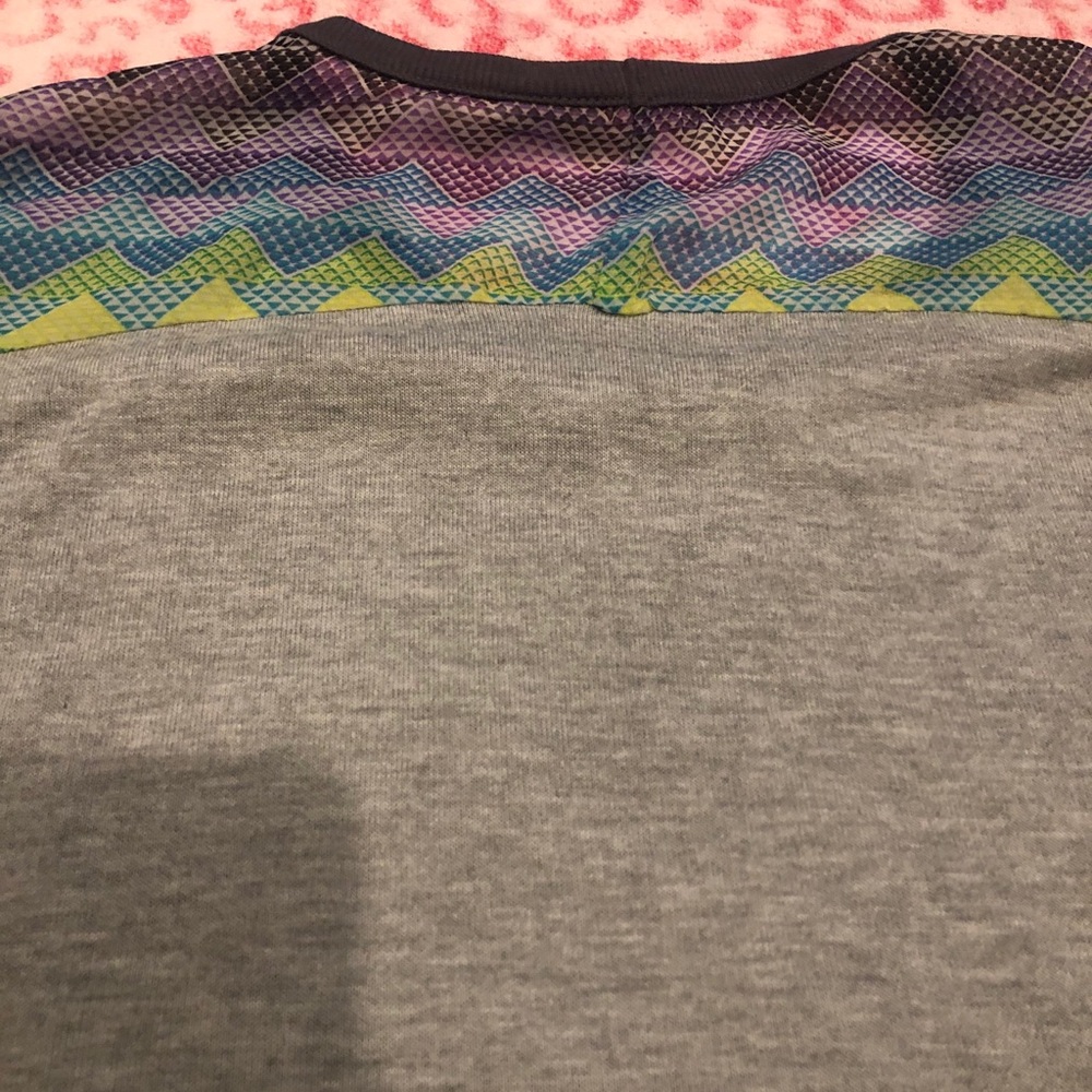 Mossimo top - Picture 2 of 4